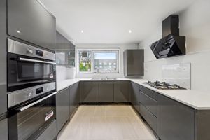 Kitchen- click for photo gallery